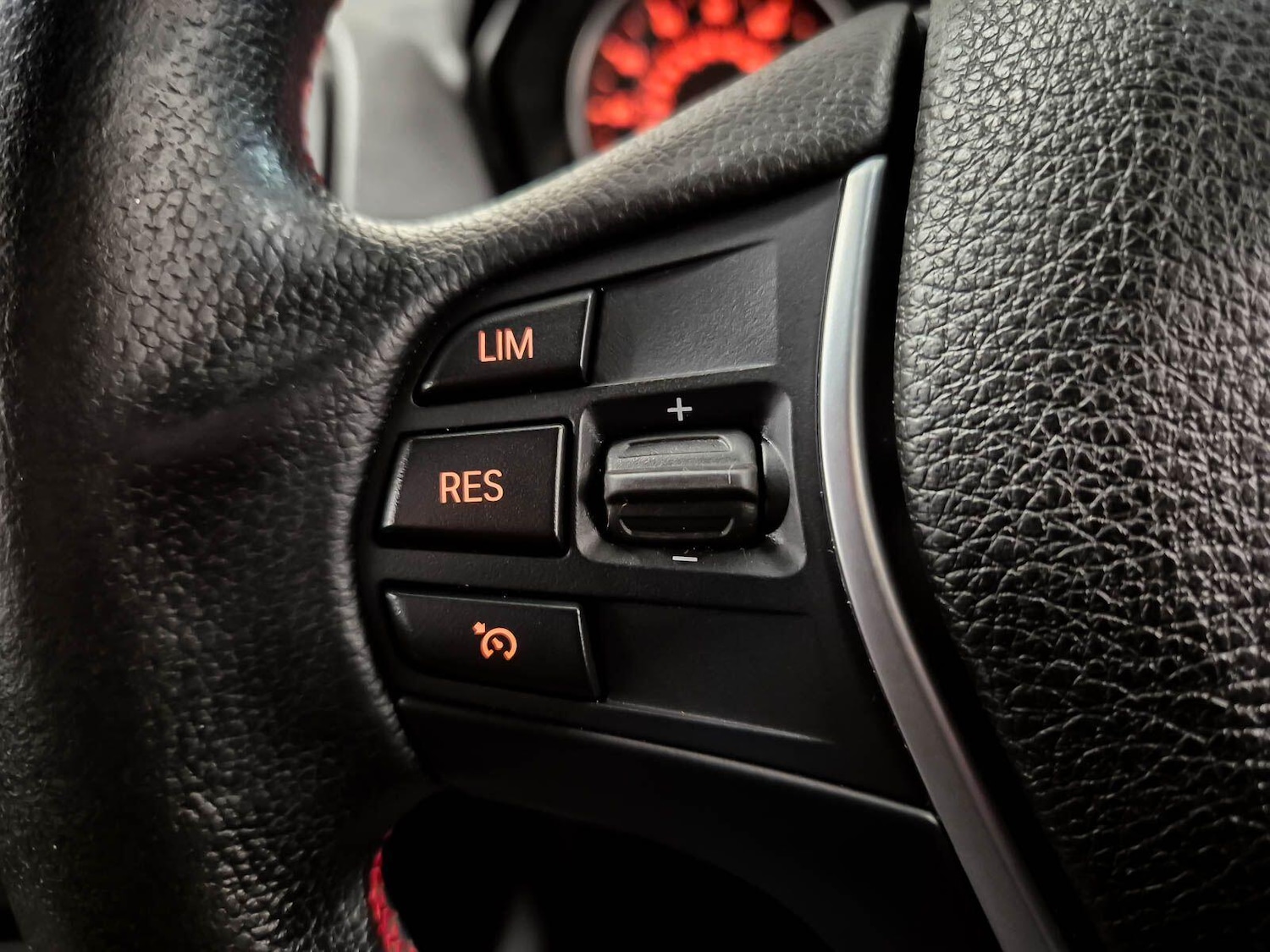 Used BMW 1 Series 2014 for sale - 77015621: Photo 64