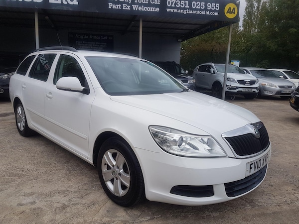 Used Skoda Octavia 2010 for sale - 76199937: Photo 1