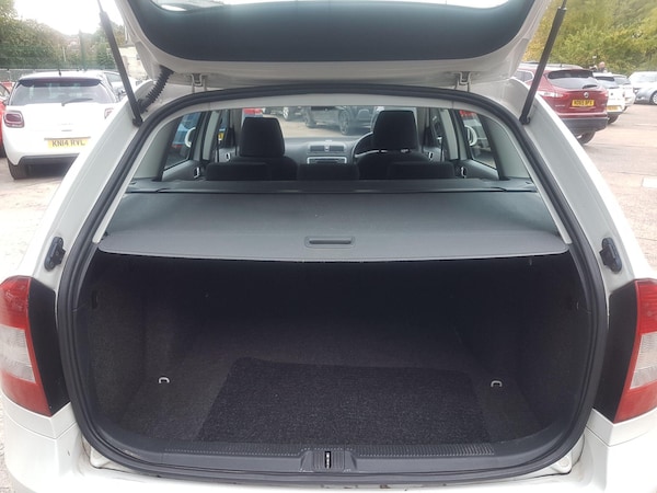 Used Skoda Octavia 2010 for sale - 76199937: Photo 26