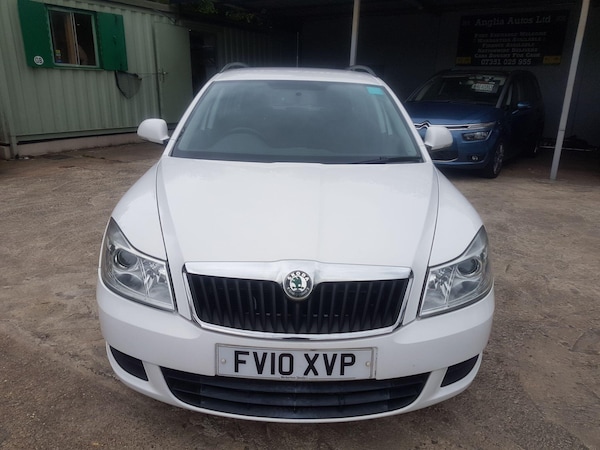 Used Skoda Octavia 2010 for sale - 76199937: Photo 4