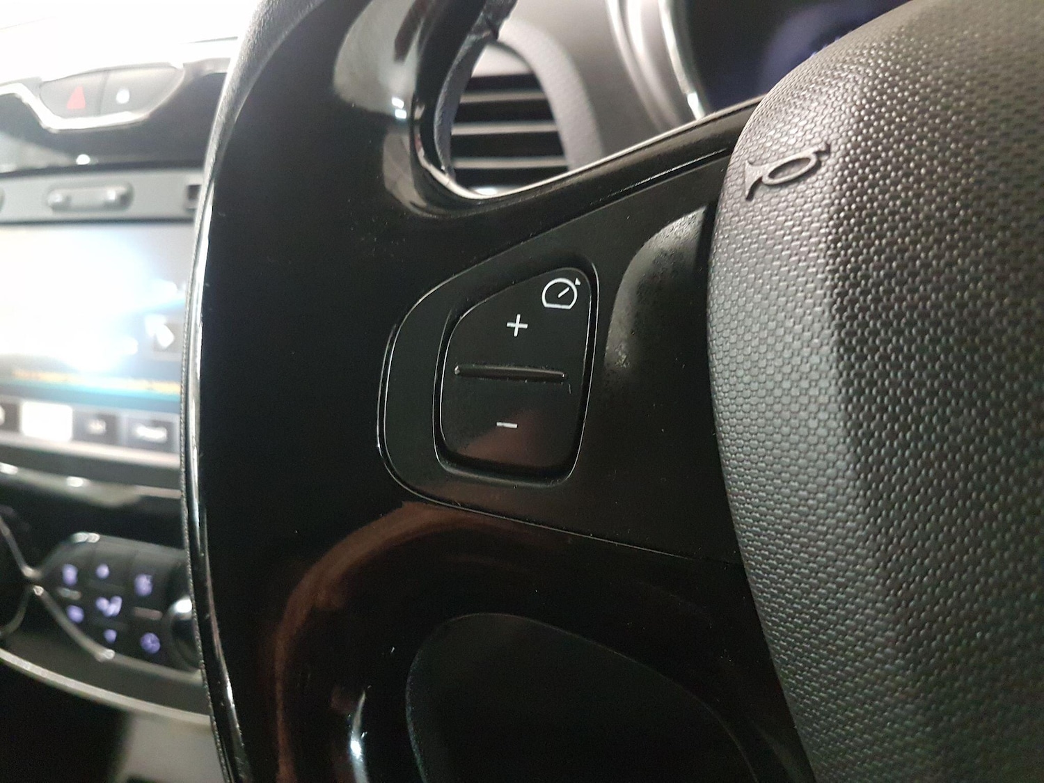 Used Renault Captur 2013 for sale - 77109501: Photo 19