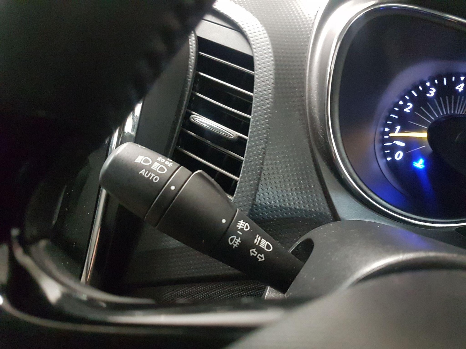 Used Renault Captur 2013 for sale - 77109501: Photo 37