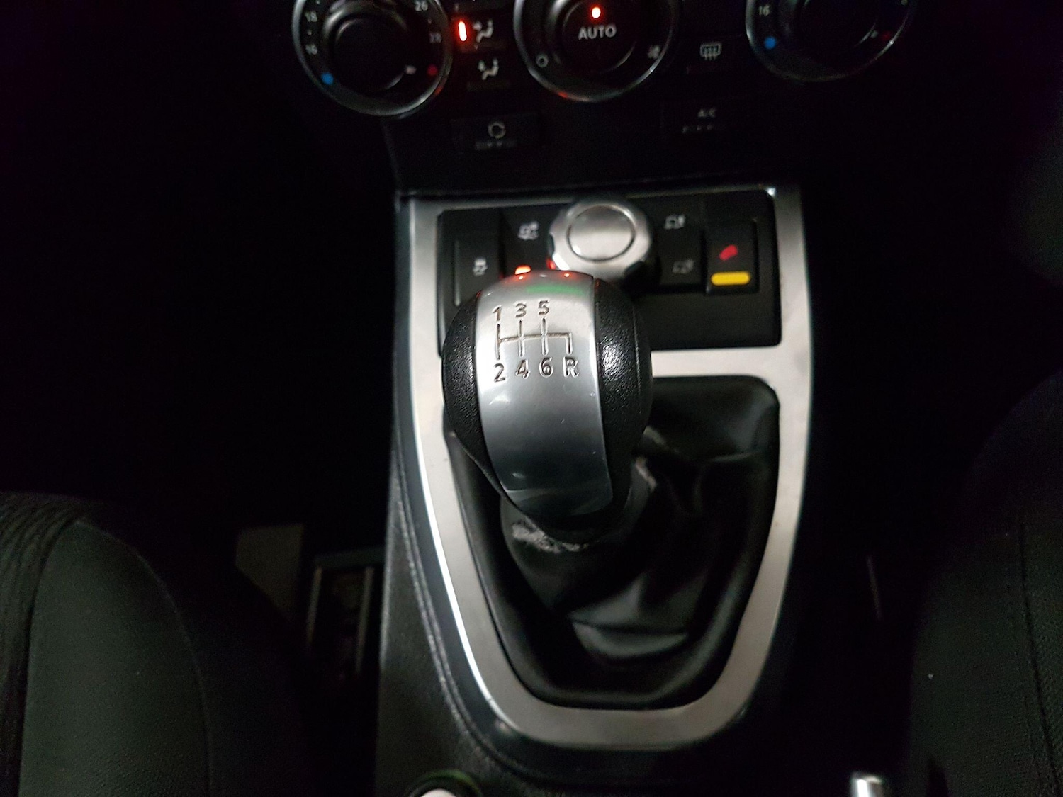 Used Land Rover Freelander 2012 for sale - 76472373: Photo 13