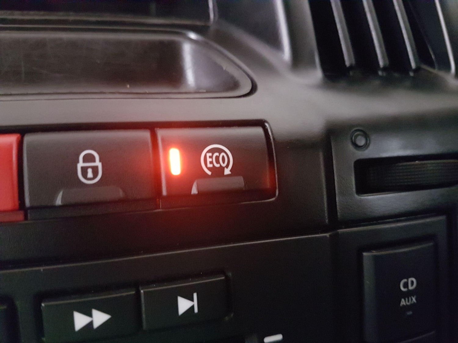 Used Land Rover Freelander 2012 for sale - 76472373: Photo 23