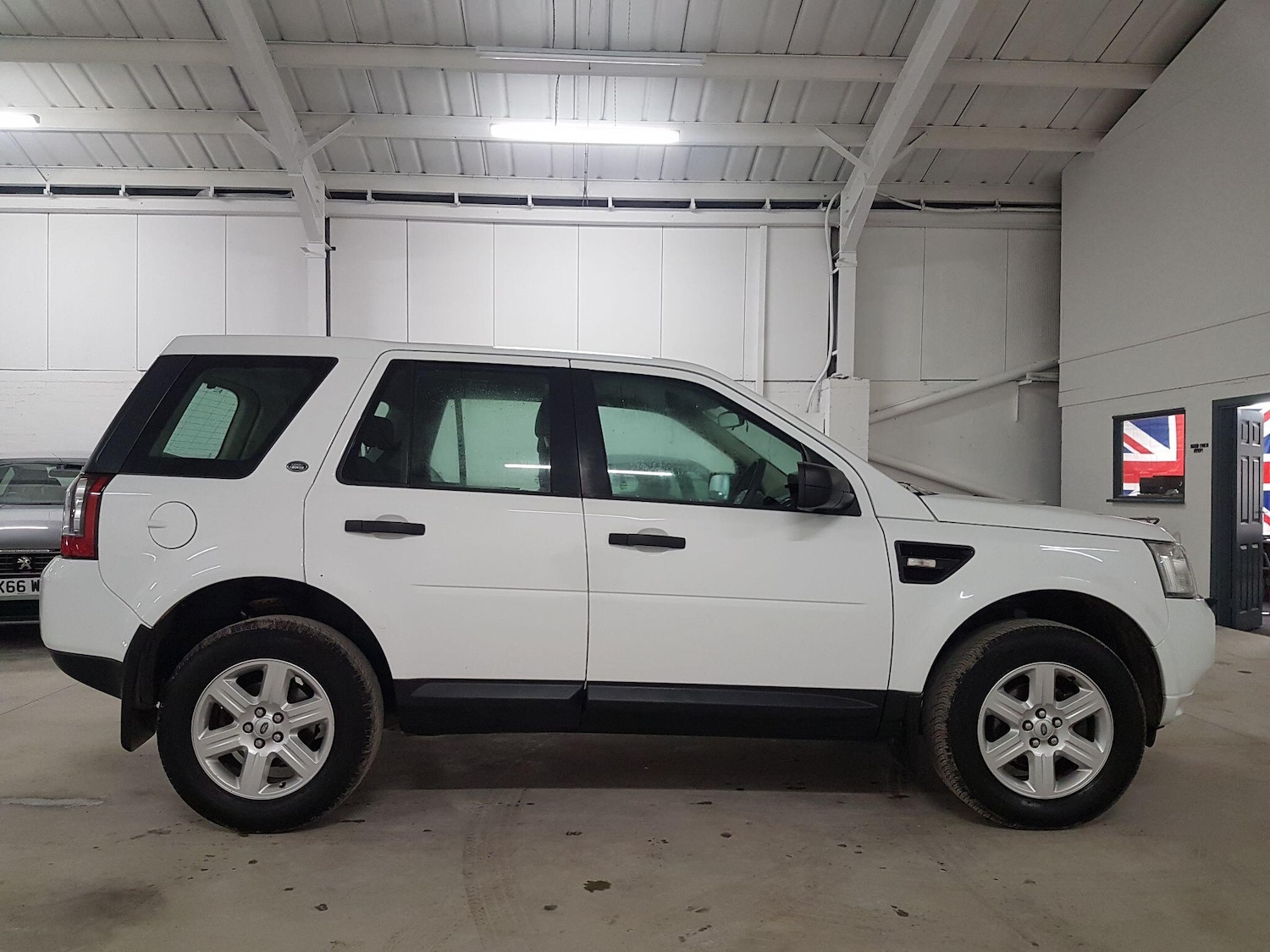Used Land Rover Freelander 2012 for sale - 76472373: Photo 9