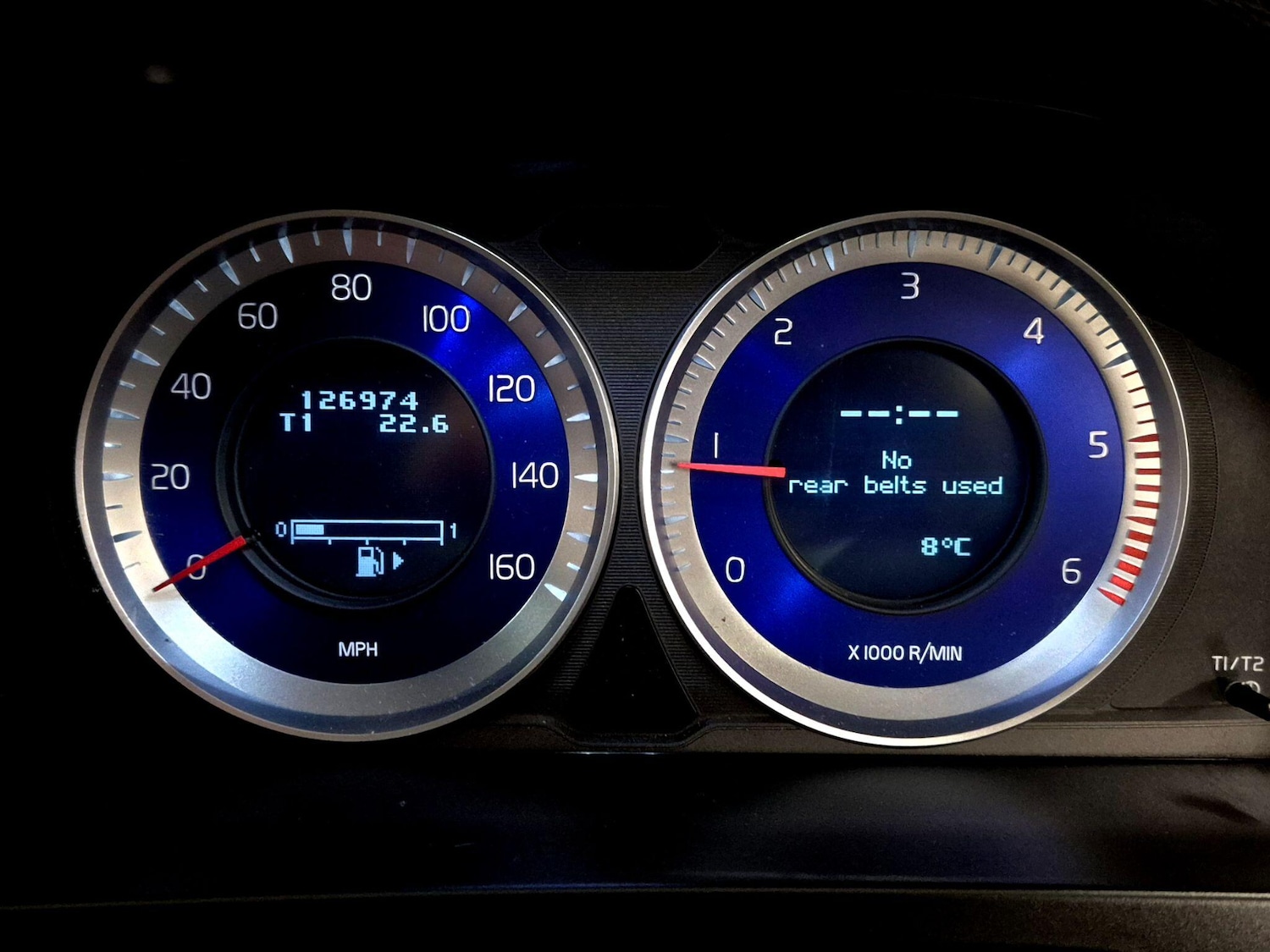 Used Volvo V60 2012 for sale - 76786650: Photo 25