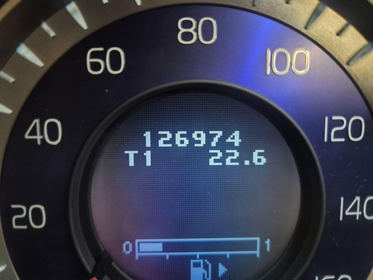 Used Volvo V60 2012 for sale - 76786650: Photo 26