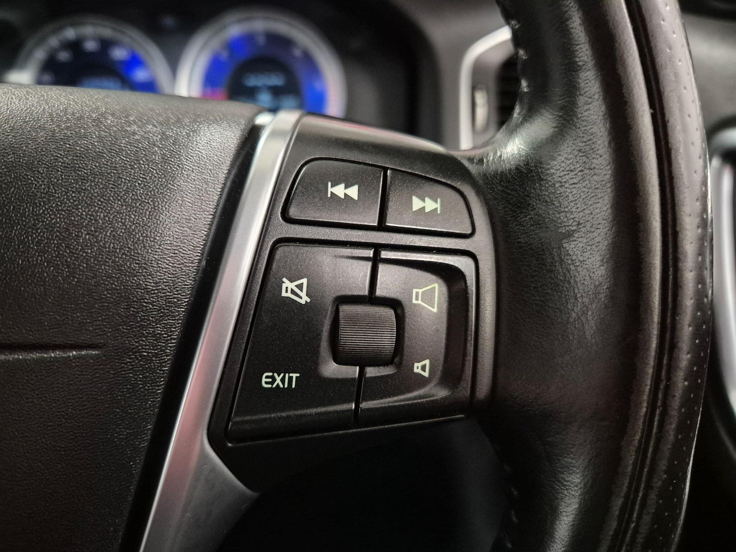 Used Volvo V60 2012 for sale - 76786650: Photo 67