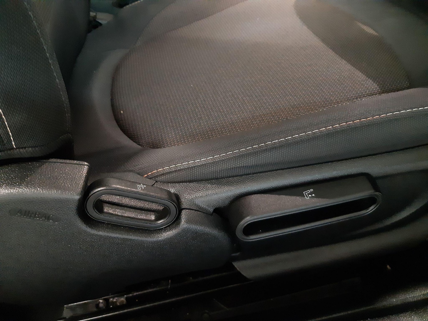 Used MINI Hatch 2017 for sale - 76620475: Photo 41