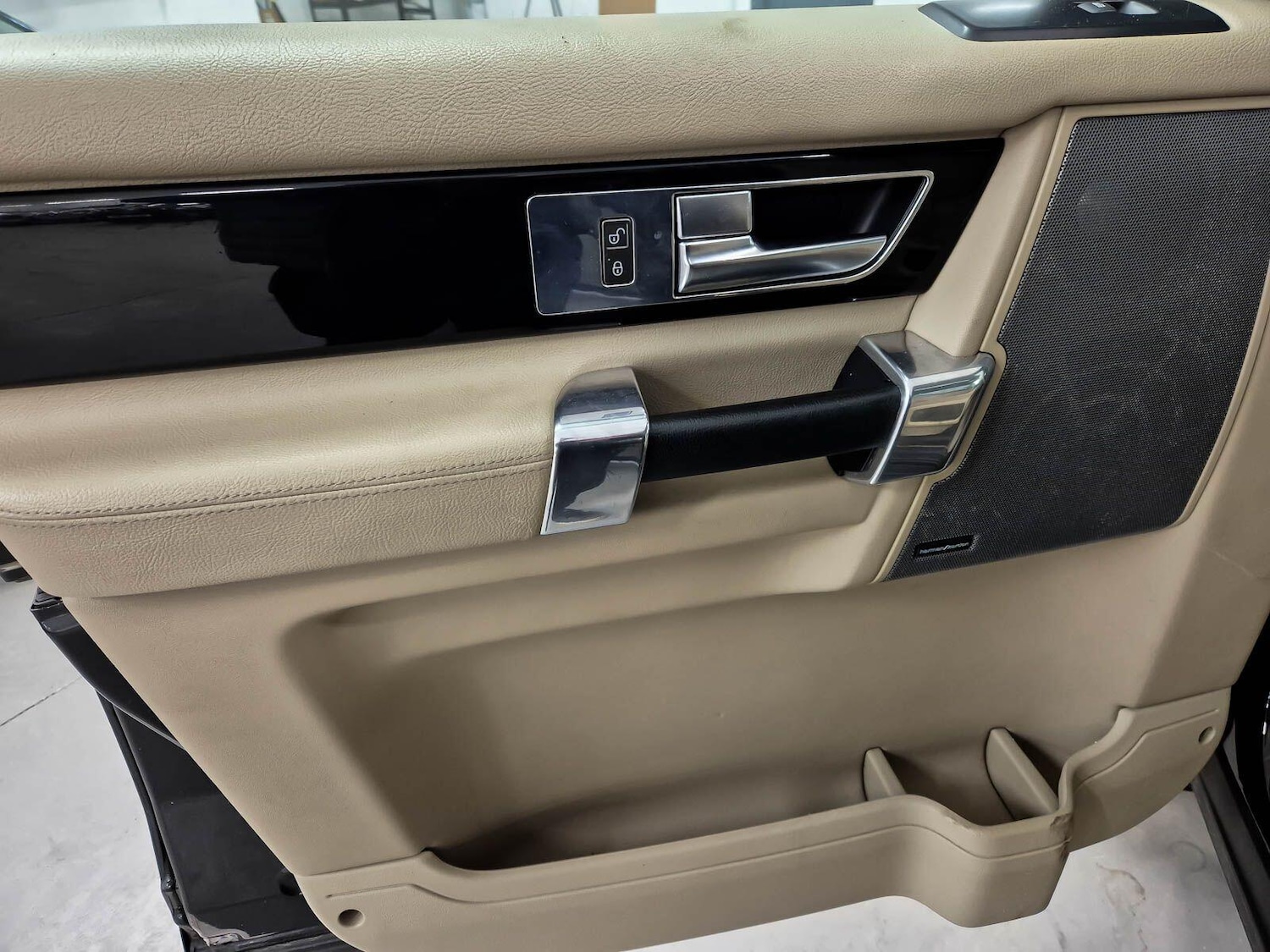 Used Land Rover Discovery 2012 for sale - 77120630: Photo 49