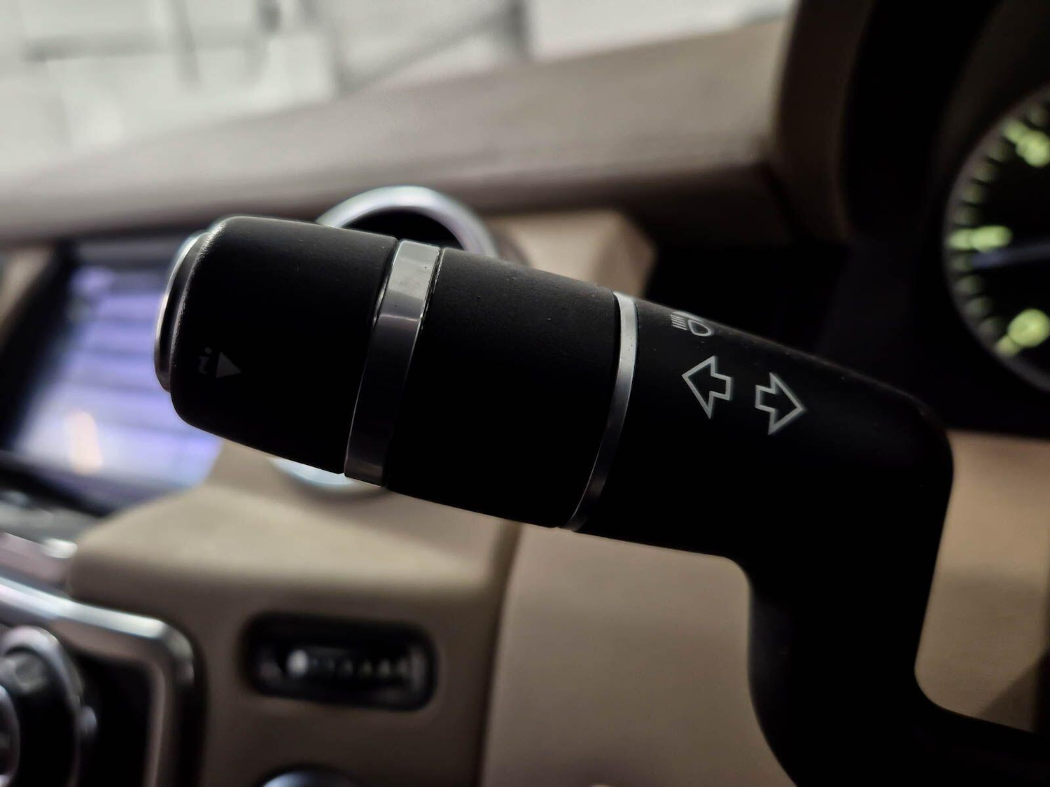 Used Land Rover Discovery 2012 for sale - 77120630: Photo 69