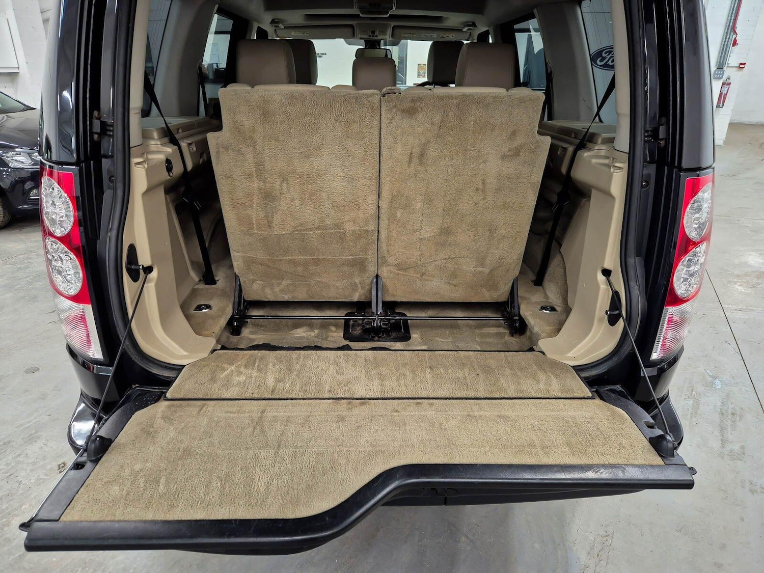 Used Land Rover Discovery 2012 for sale - 77120630: Photo 77