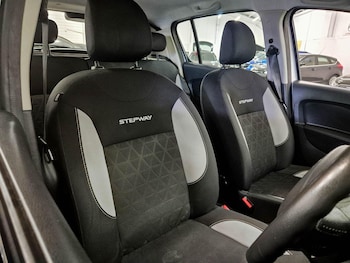Used Dacia Sandero Stepway 2014 for sale - 78866820: Photo