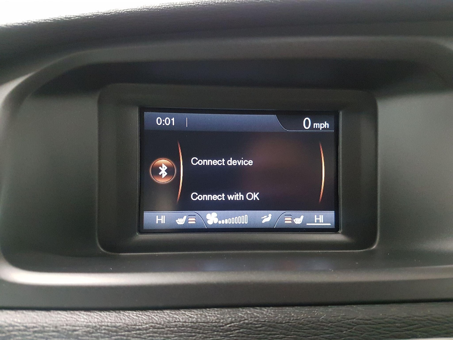 Used Volvo V40 2015 for sale - 77109772: Photo 27