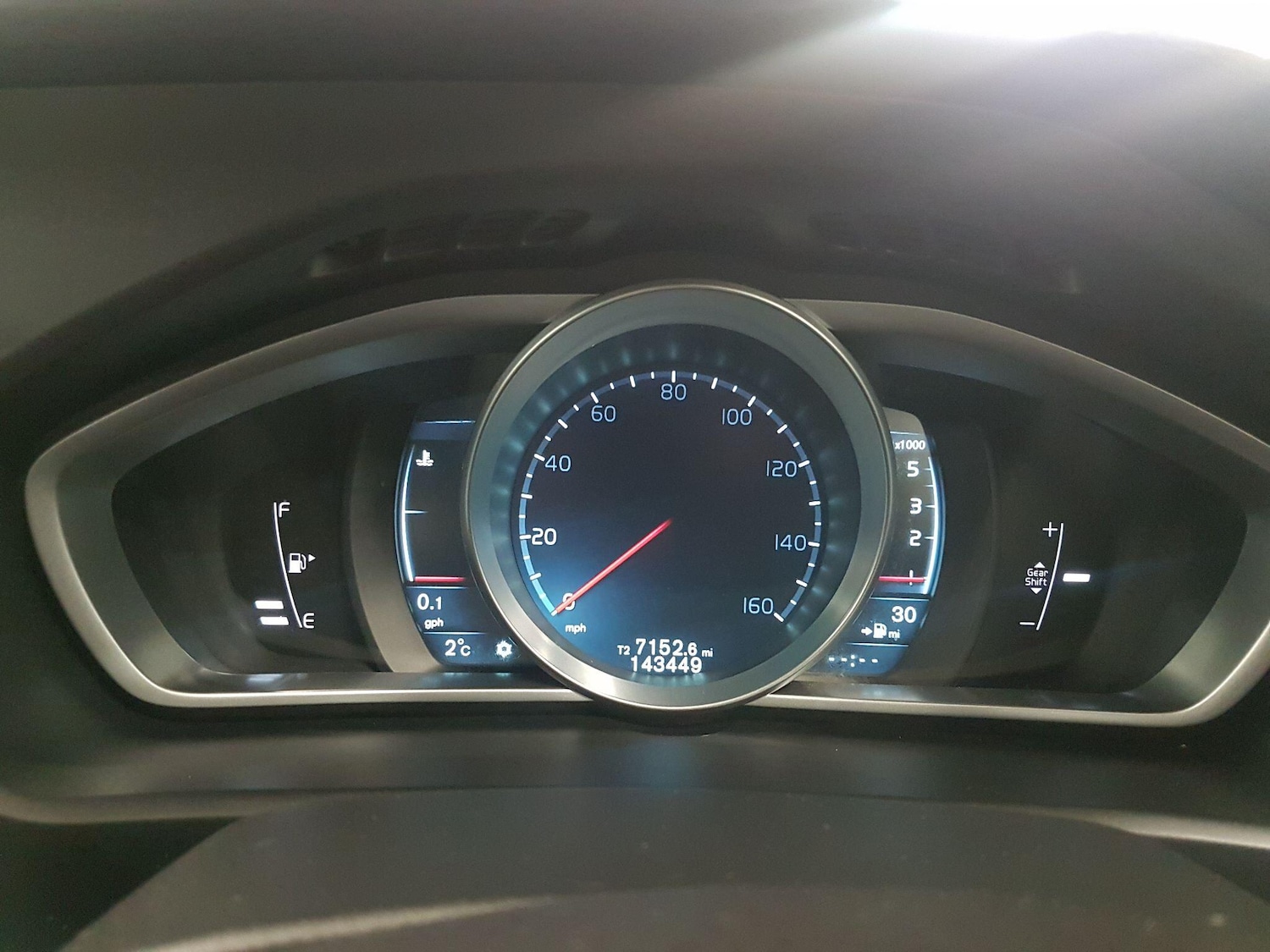 Used Volvo V40 2015 for sale - 77109772: Photo 30