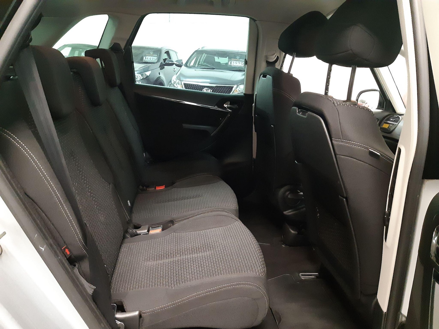 Used Citroen C4 Picasso 2013 for sale - 76645569: Photo 12