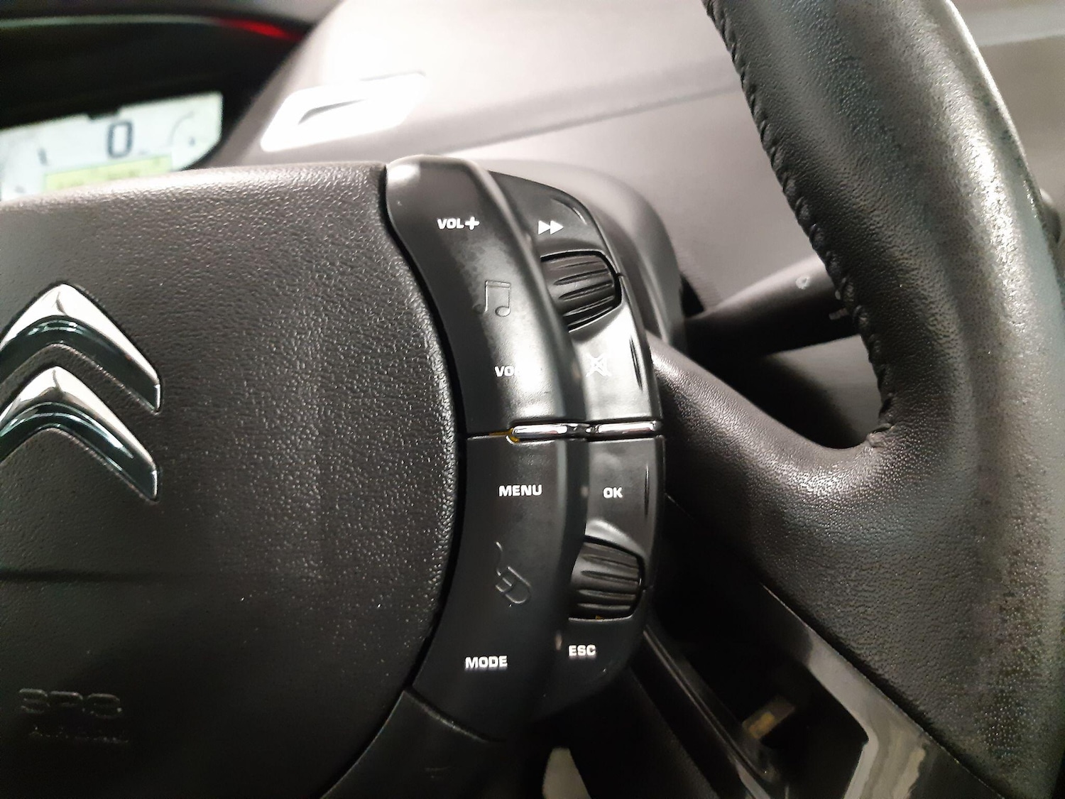 Used Citroen C4 Picasso 2013 for sale - 76645569: Photo 16