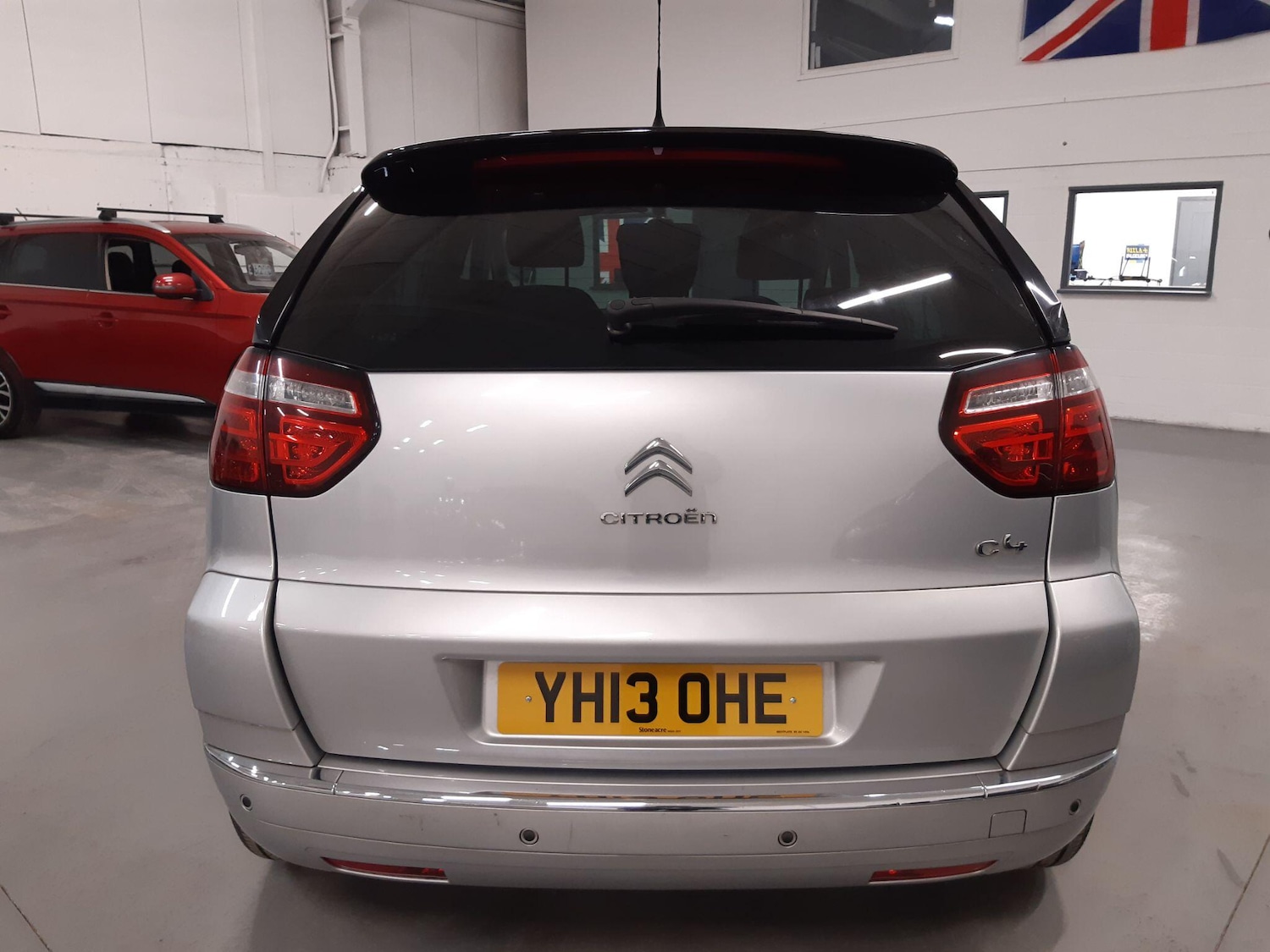 Used Citroen C4 Picasso 2013 for sale - 76645569: Photo 7