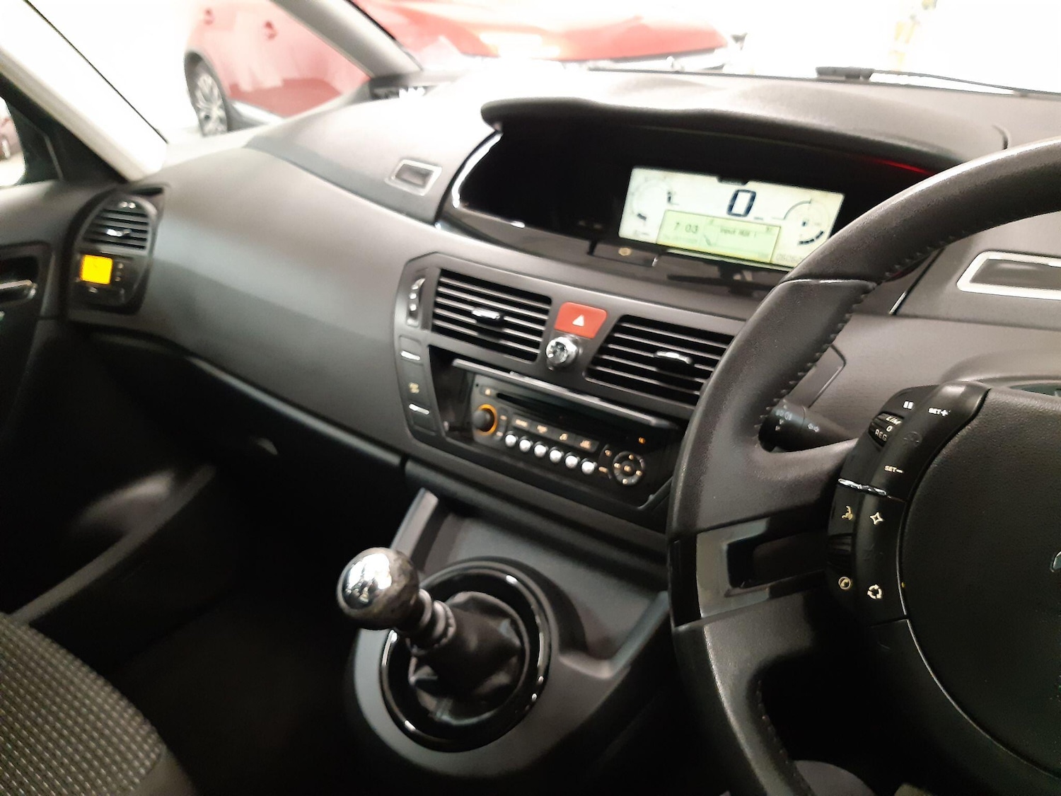 Used Citroen C4 Picasso 2013 for sale - 76645569: Photo 9