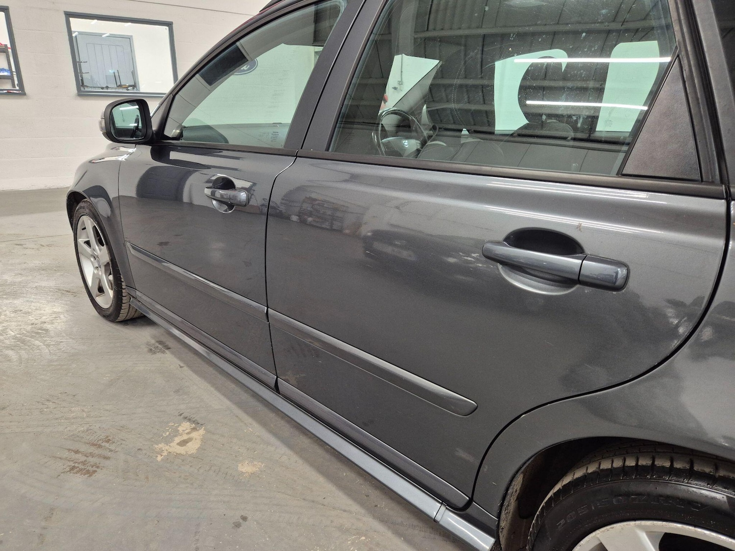 Used Volvo V50 2010 for sale - 77131781: Photo 14