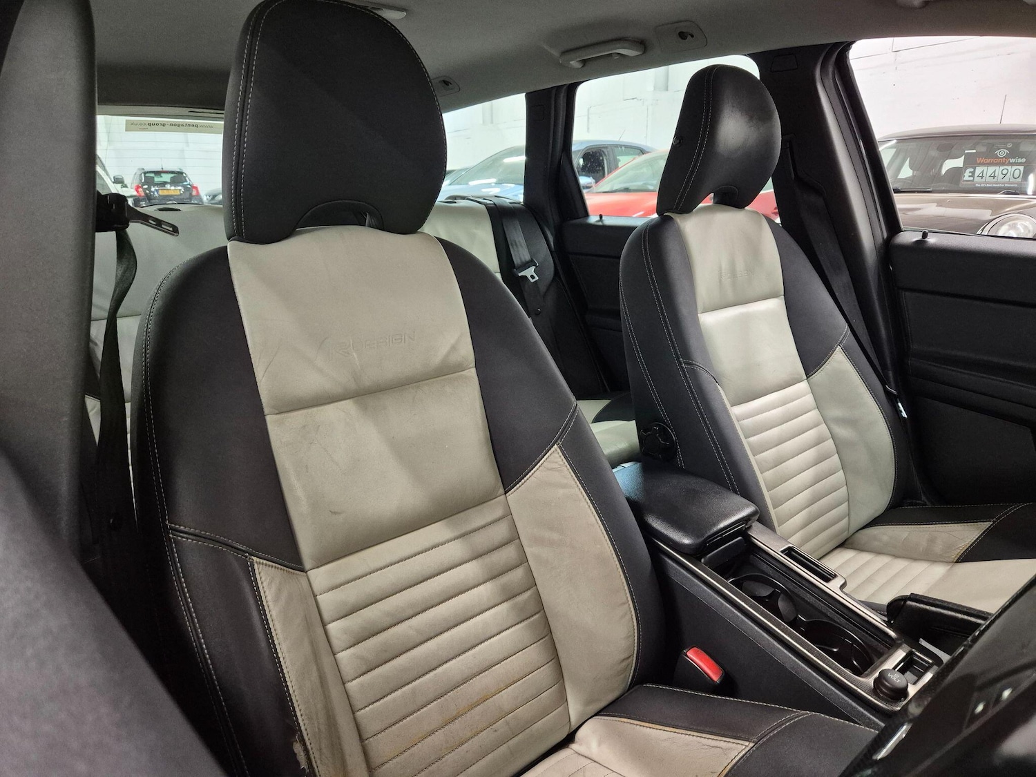 Used Volvo V50 2010 for sale - 77131781: Photo 3