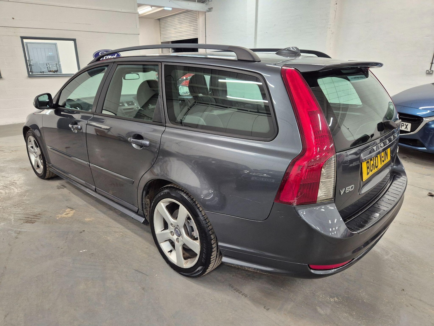 Used Volvo V50 2010 for sale - 77131781: Photo 7