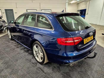 Used Audi A4 2014 for sale - 77425553: Photo