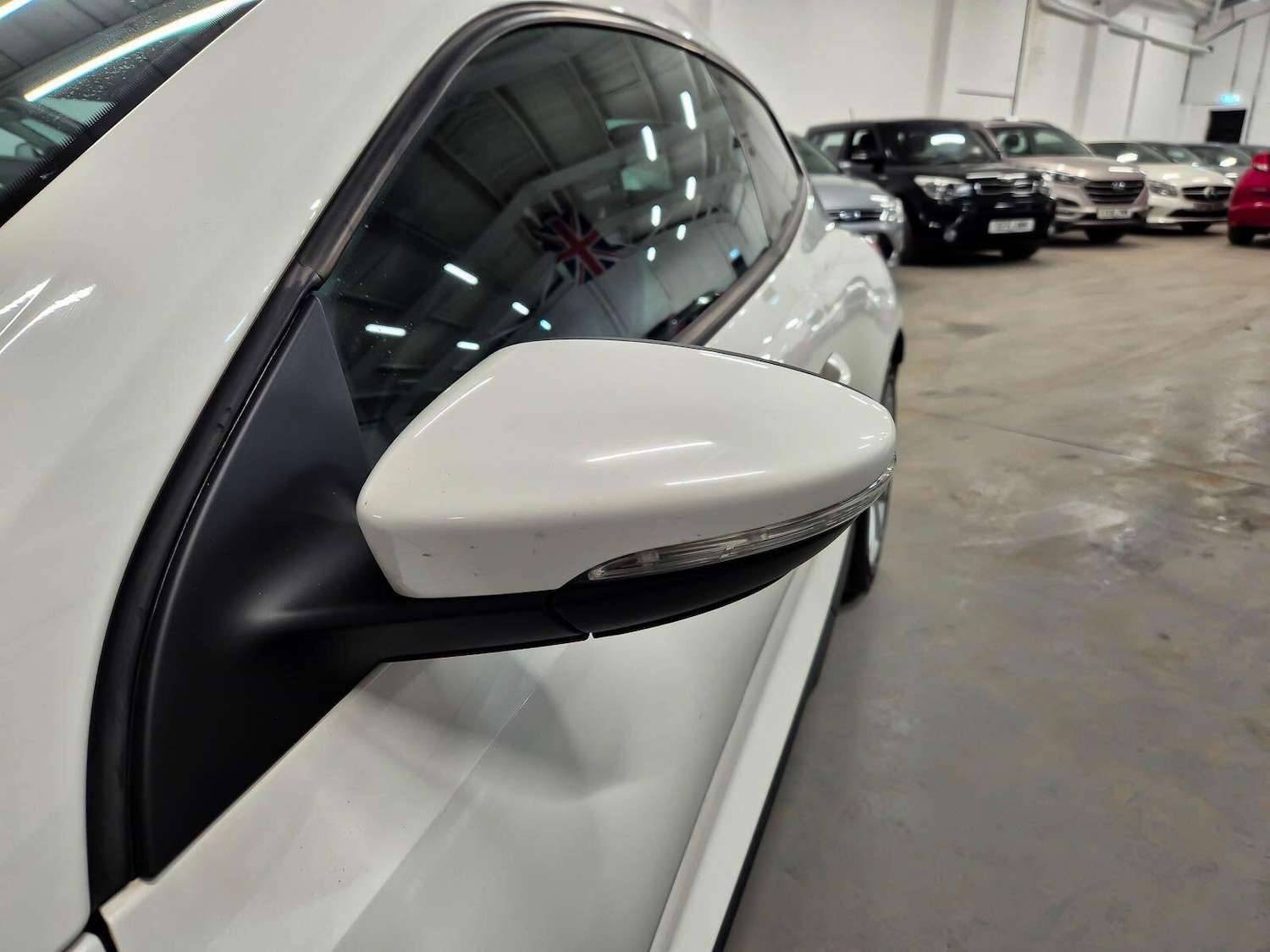 Used Volkswagen Scirocco 2010 for sale - 77015329: Photo 13