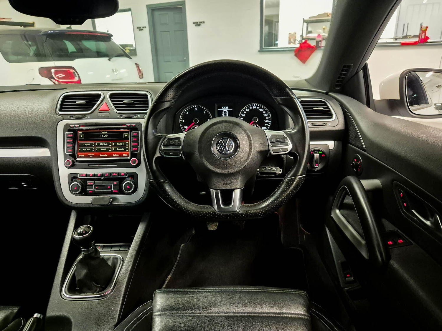 Used Volkswagen Scirocco 2010 for sale - 77015329: Photo 30