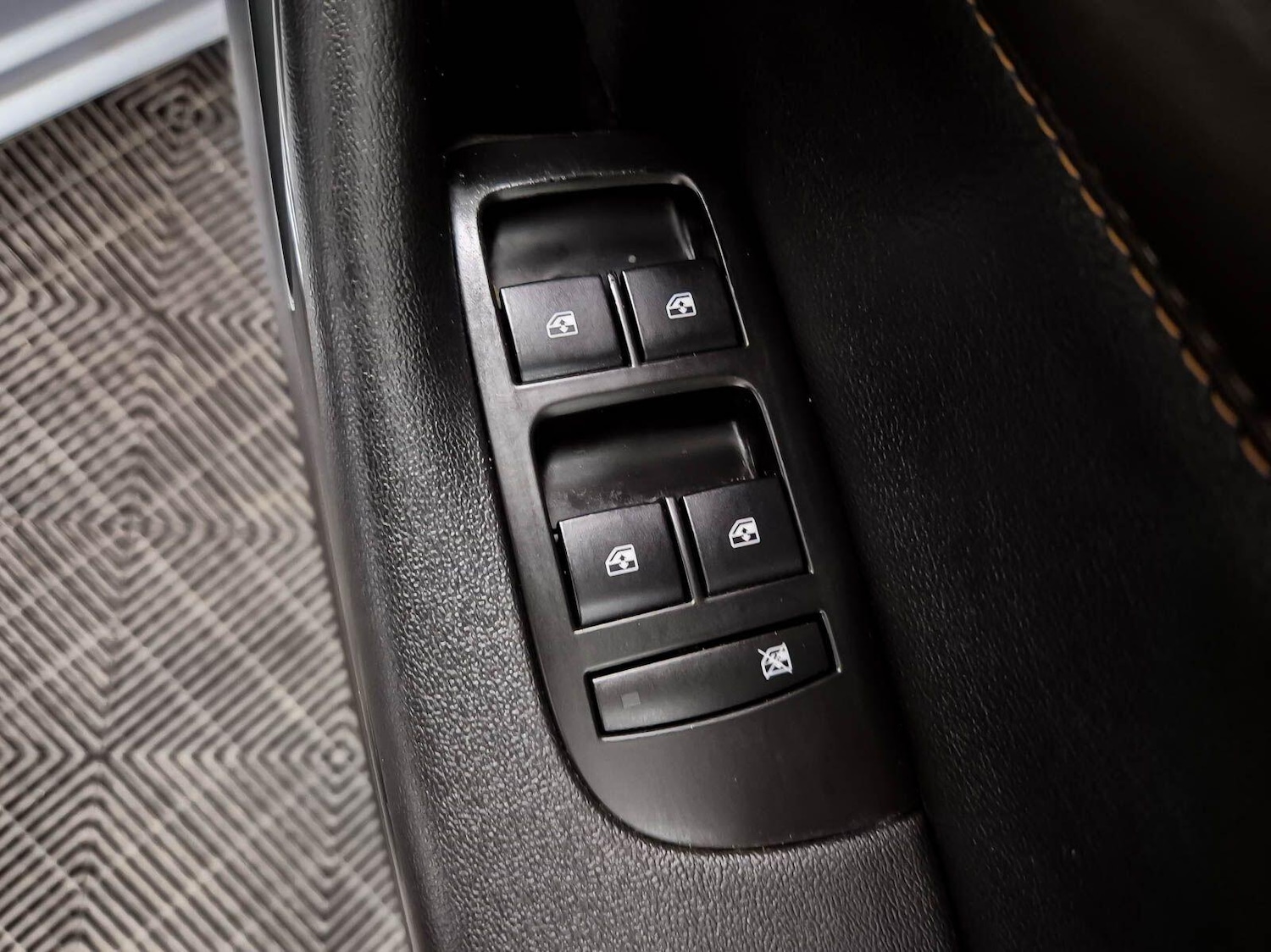 Used Vauxhall Zafira Tourer for sale - 77586898: Photo 37