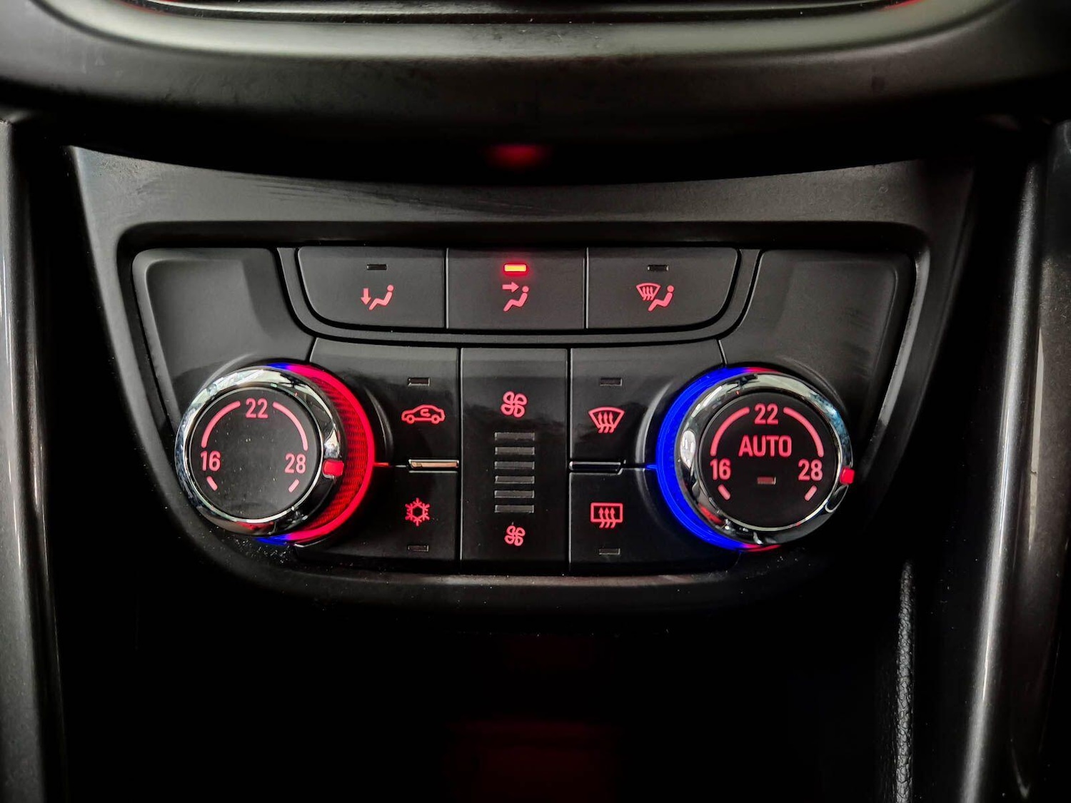 Used Vauxhall Zafira Tourer for sale - 77586898: Photo 69