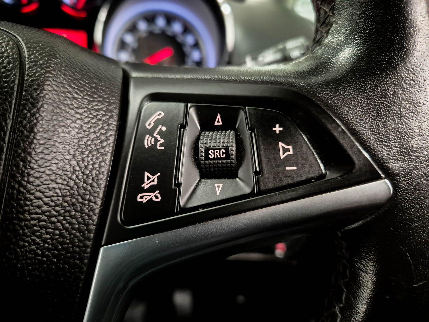 Used Vauxhall Zafira Tourer for sale - 77586898: Photo 78