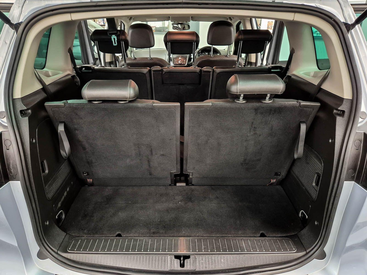 Used Vauxhall Zafira Tourer for sale - 77586898: Photo 82