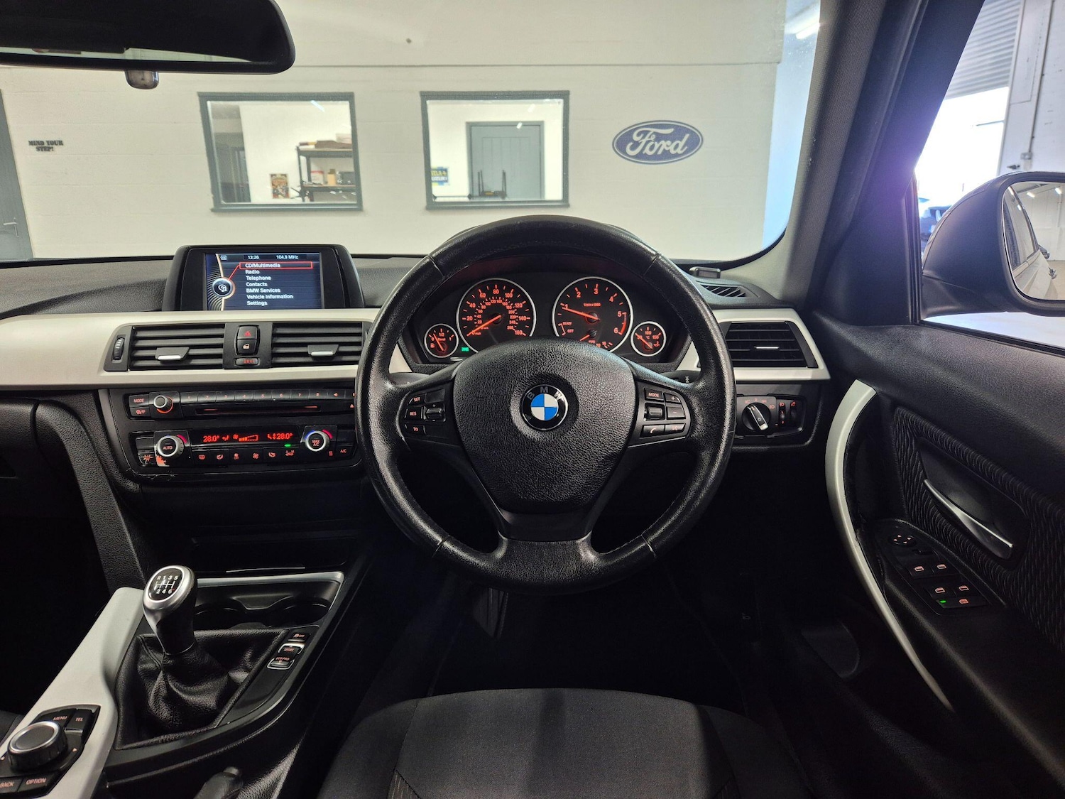 Used BMW 3 Series 2012 for sale - 76899635: Photo 26