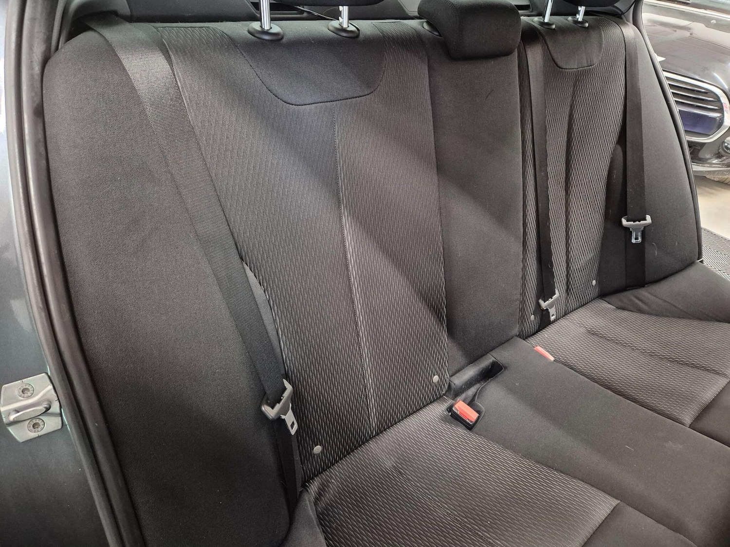 Used BMW 3 Series 2012 for sale - 76899635: Photo 39