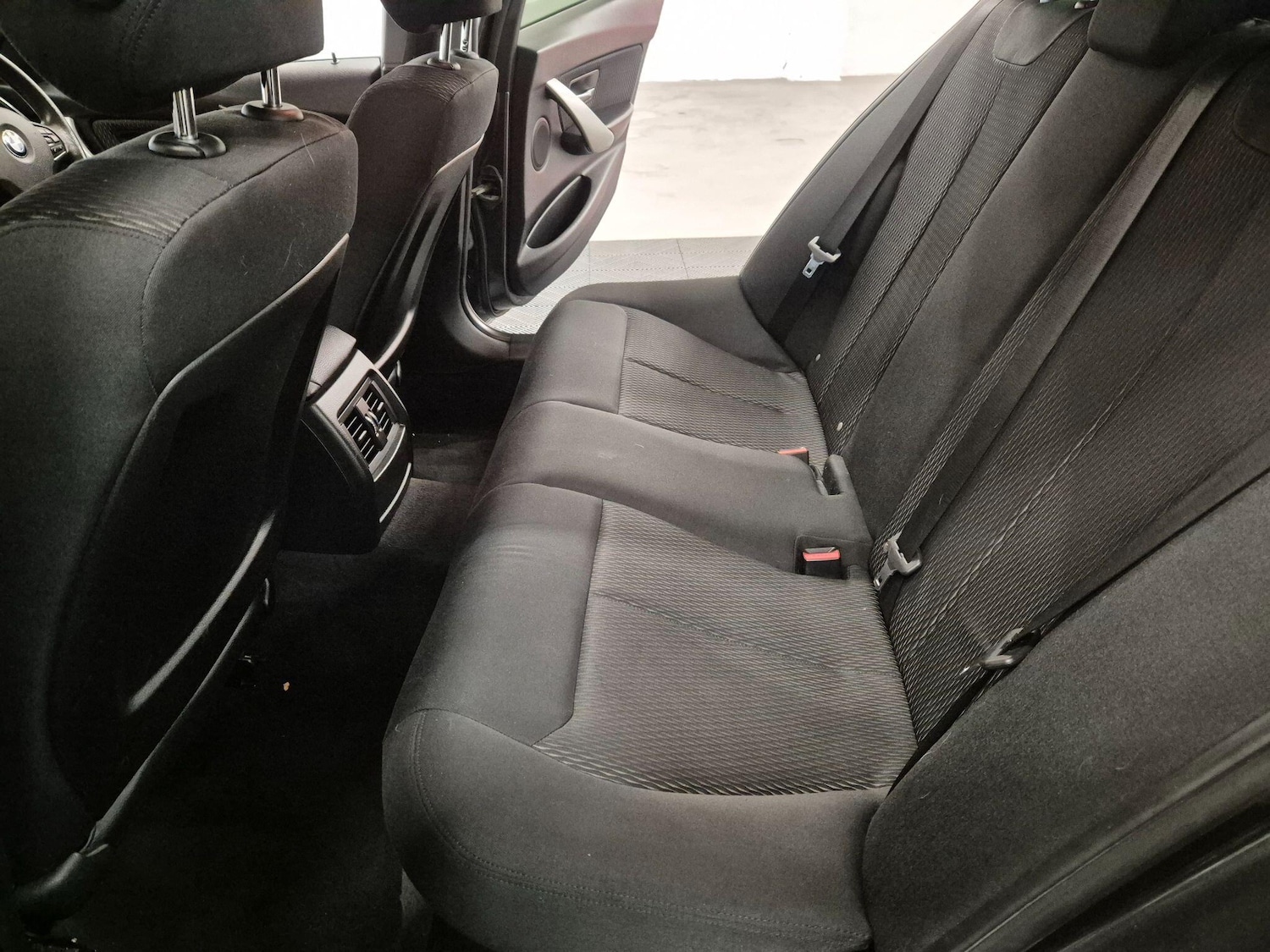 Used BMW 3 Series 2012 for sale - 76899635: Photo 46