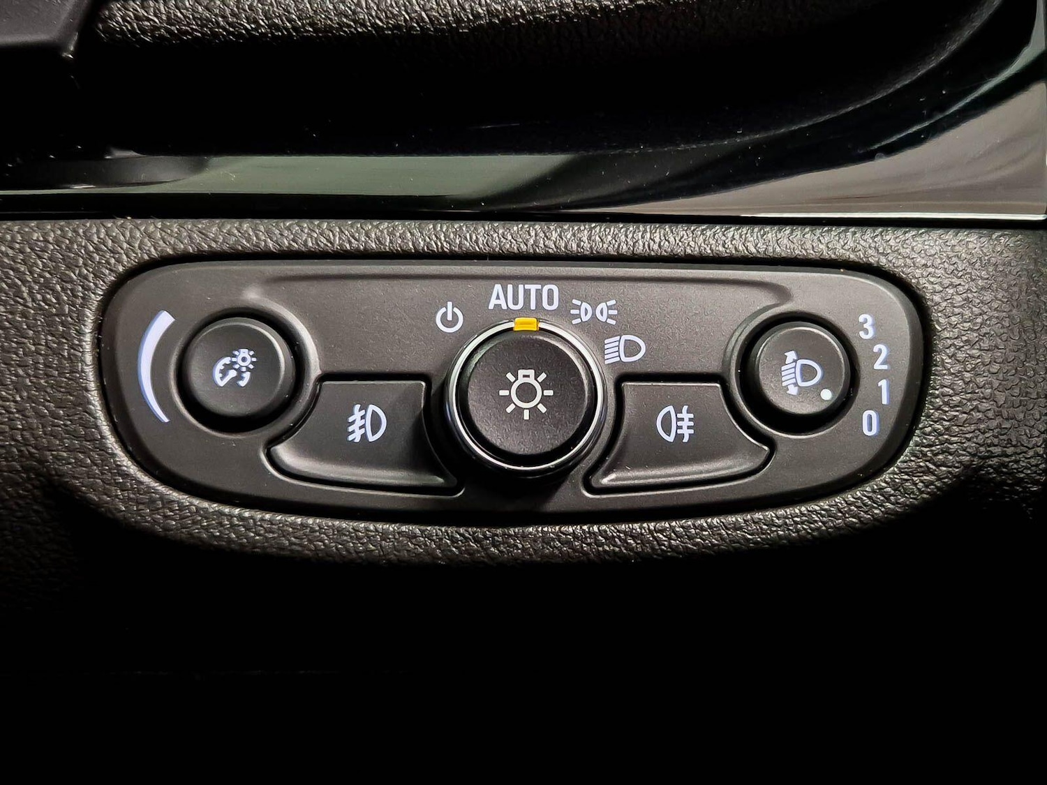 Used Vauxhall Mokka X 2017 for sale - 77410953: Photo 74