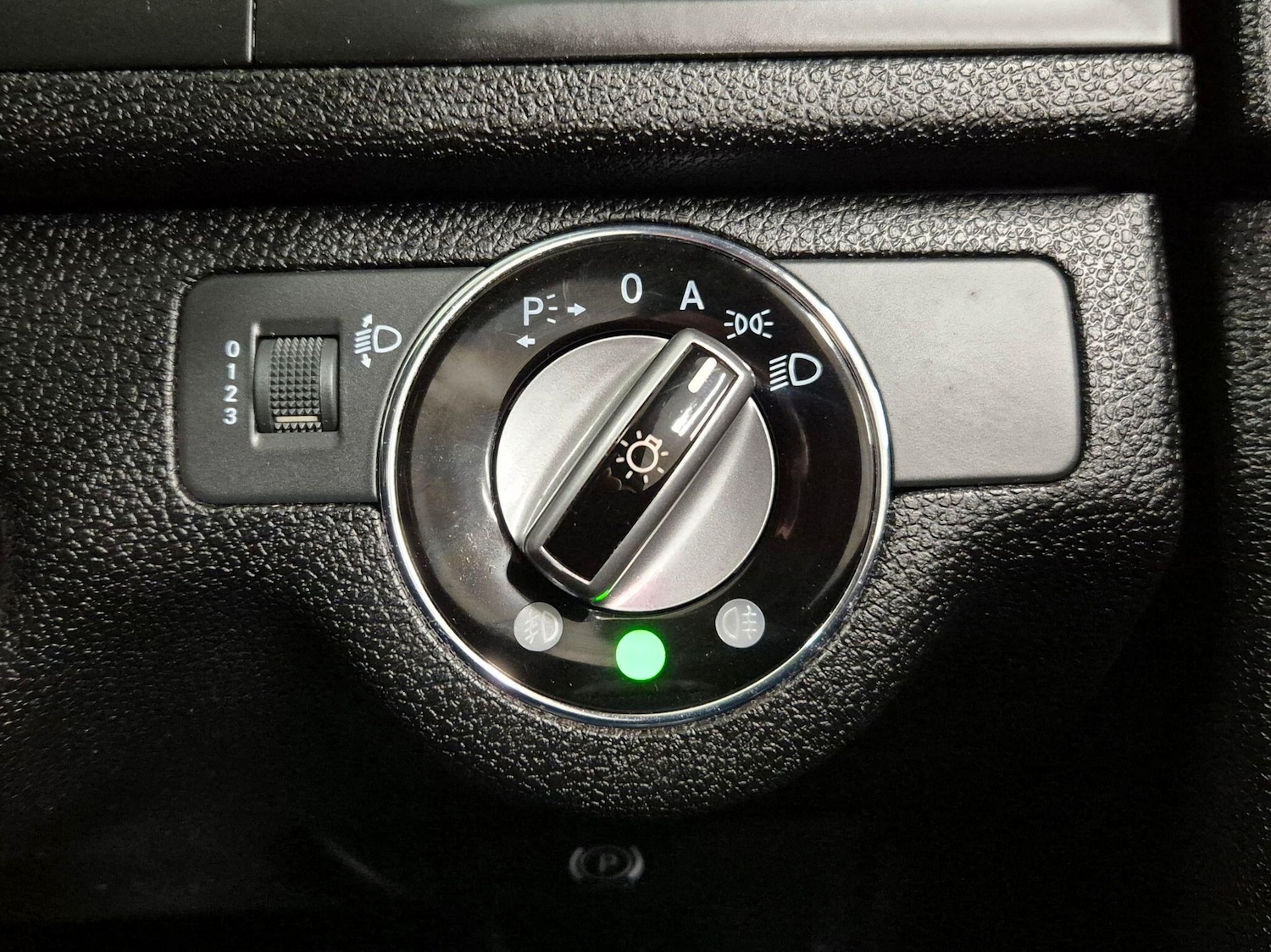 Used Mercedes-Benz C Class 2008 for sale - 77067107: Photo 39