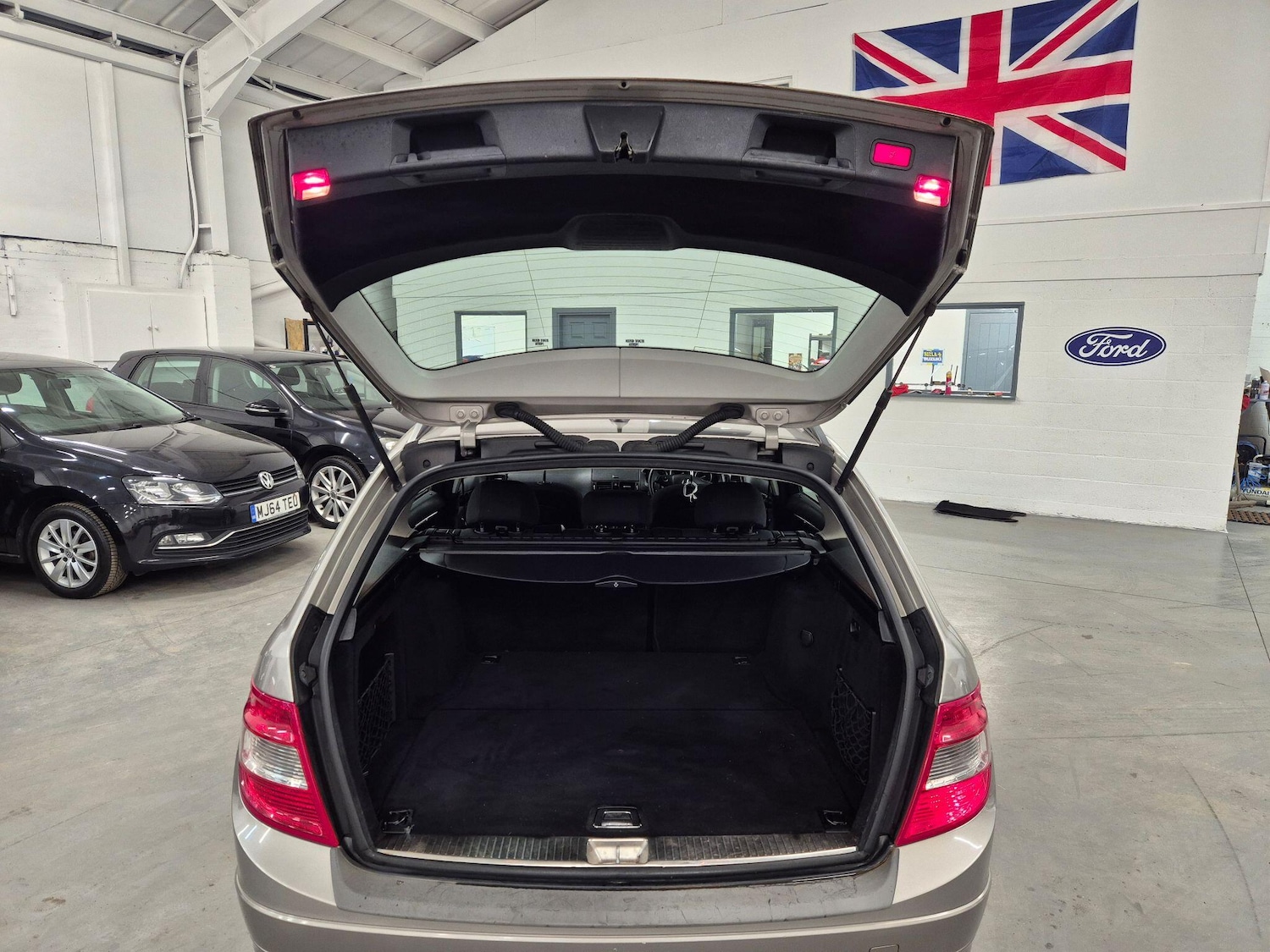 Used Mercedes-Benz C Class 2008 for sale - 77067107: Photo 56