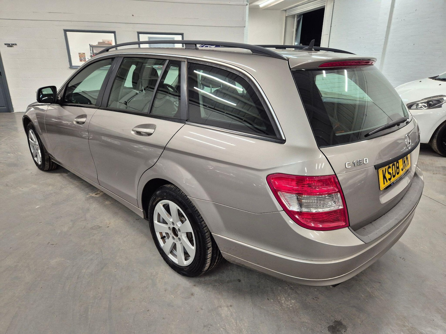 Used Mercedes-Benz C Class 2008 for sale - 77067107: Photo 6