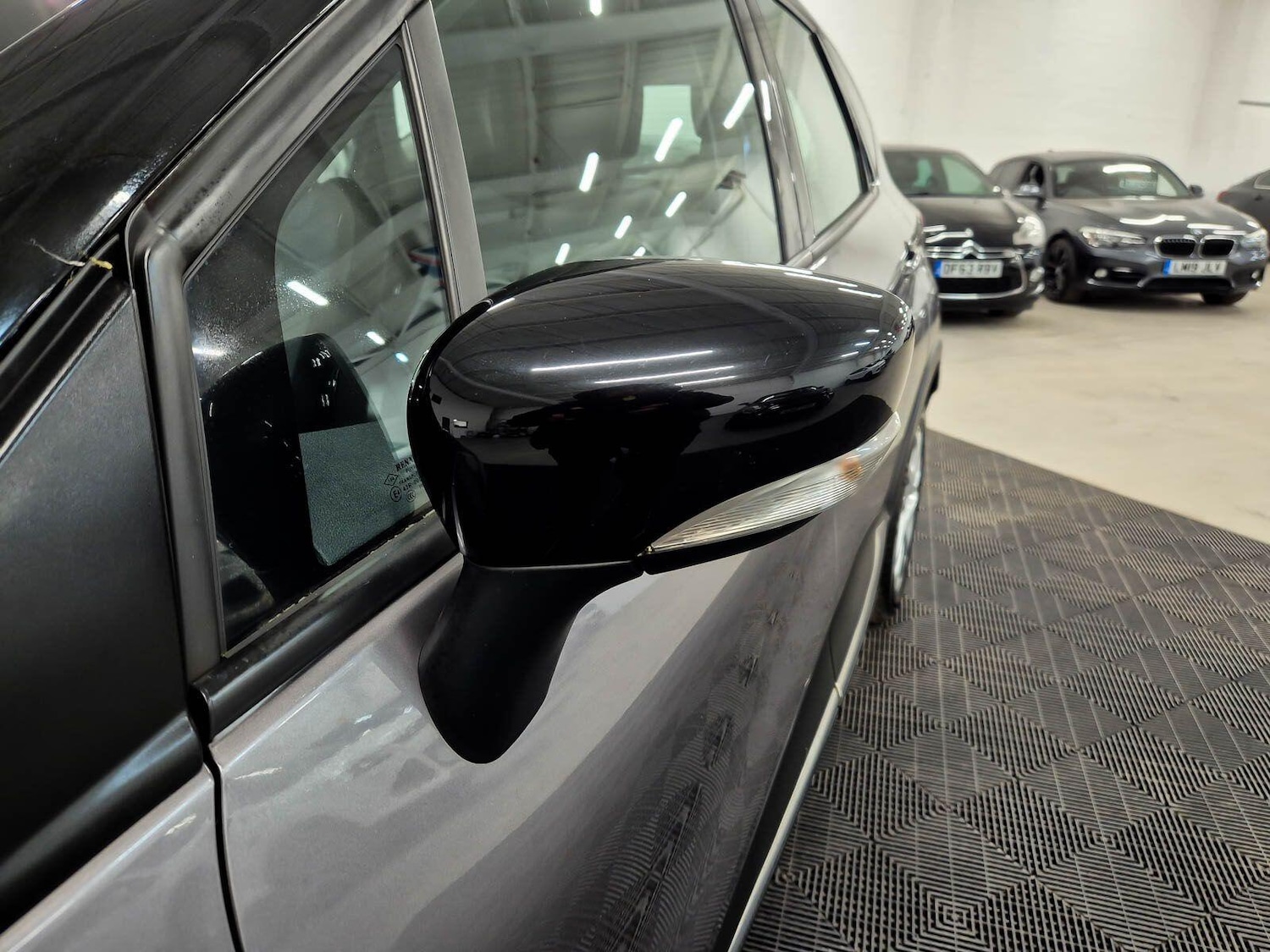 Used Renault Captur 2017 for sale - 77626062: Photo 13