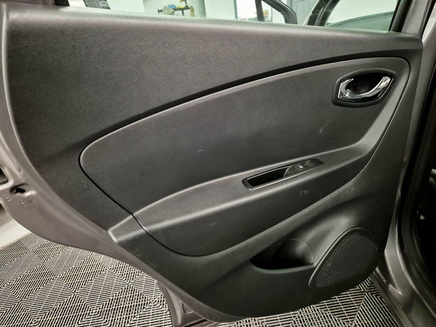 Used Renault Captur 2017 for sale - 77626062: Photo 54