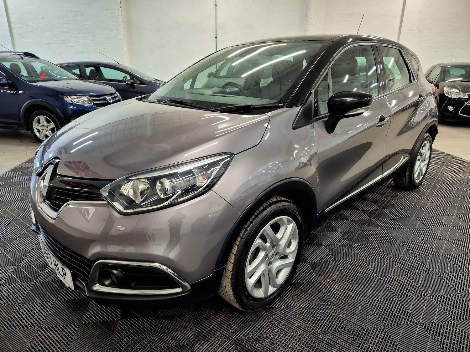 Used Renault Captur 2017 for sale - 77626062: Photo 6