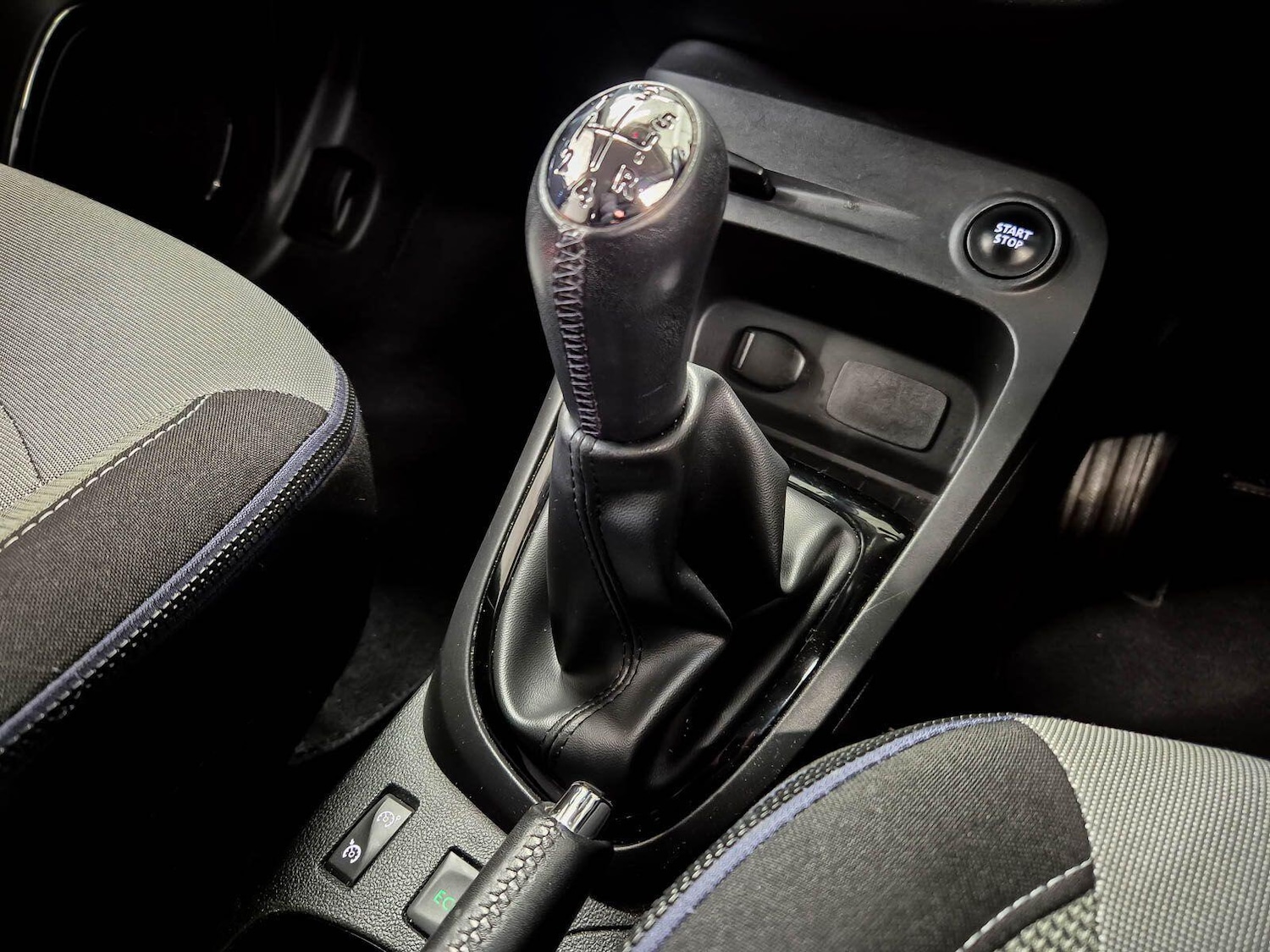 Used Renault Captur 2017 for sale - 77626062: Photo 79