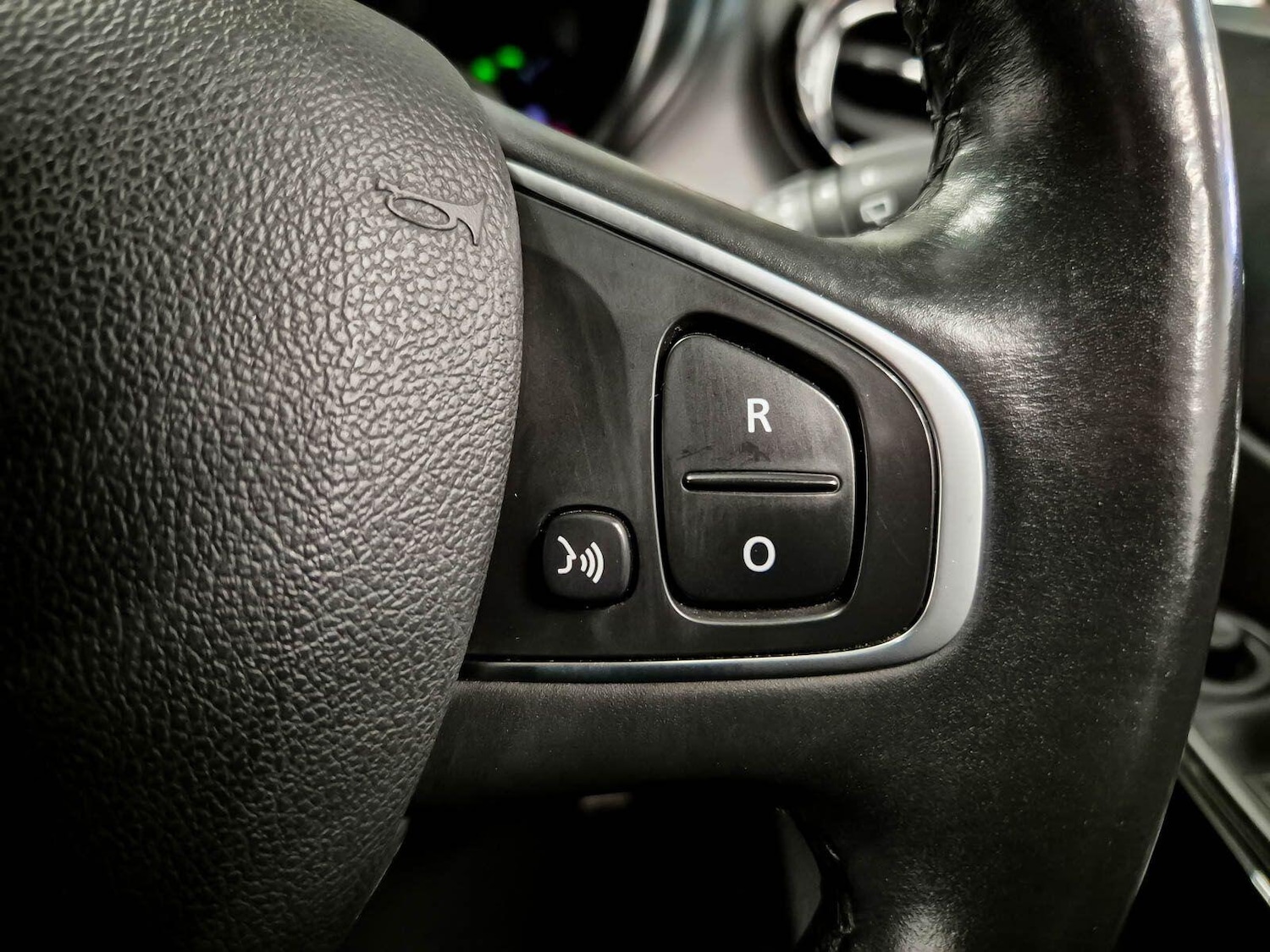 Used Renault Captur 2017 for sale - 77626062: Photo 88