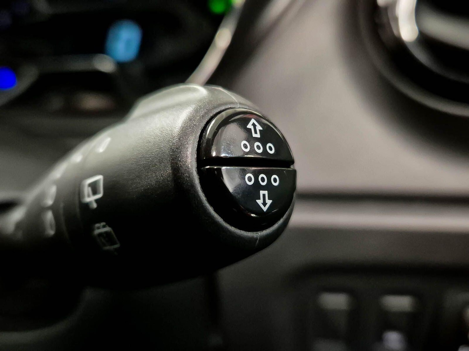 Used Renault Captur 2017 for sale - 77626062: Photo 90