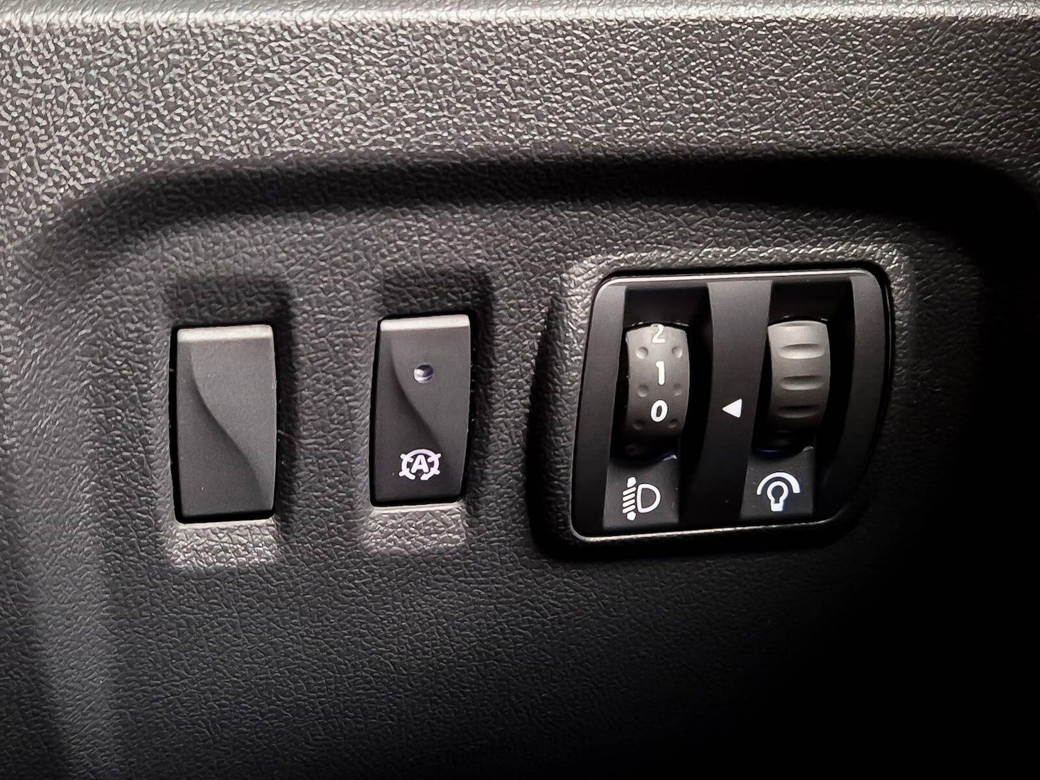 Used Renault Captur 2017 for sale - 77626062: Photo 92