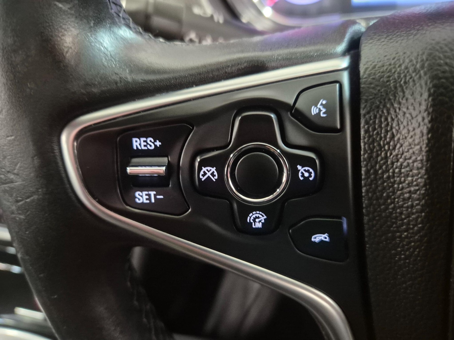 Used Vauxhall Insignia 2016 for sale - 76824775: Photo 66