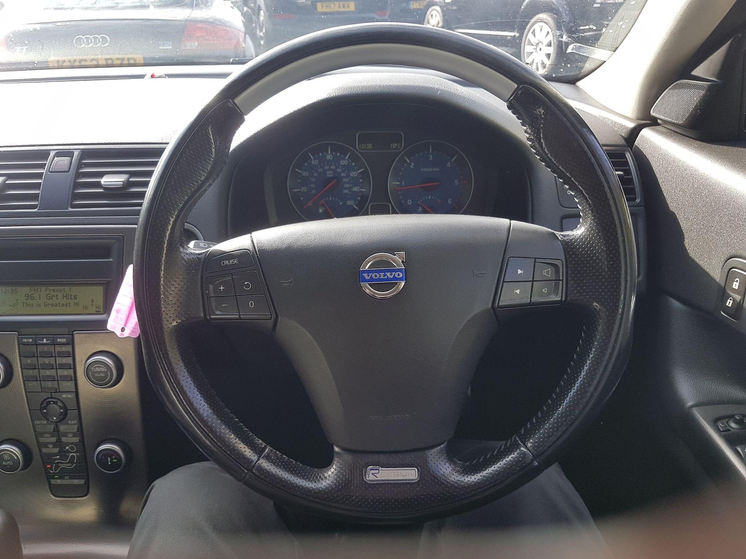 Used Volvo C30 2011 for sale - 76360940: Photo 19