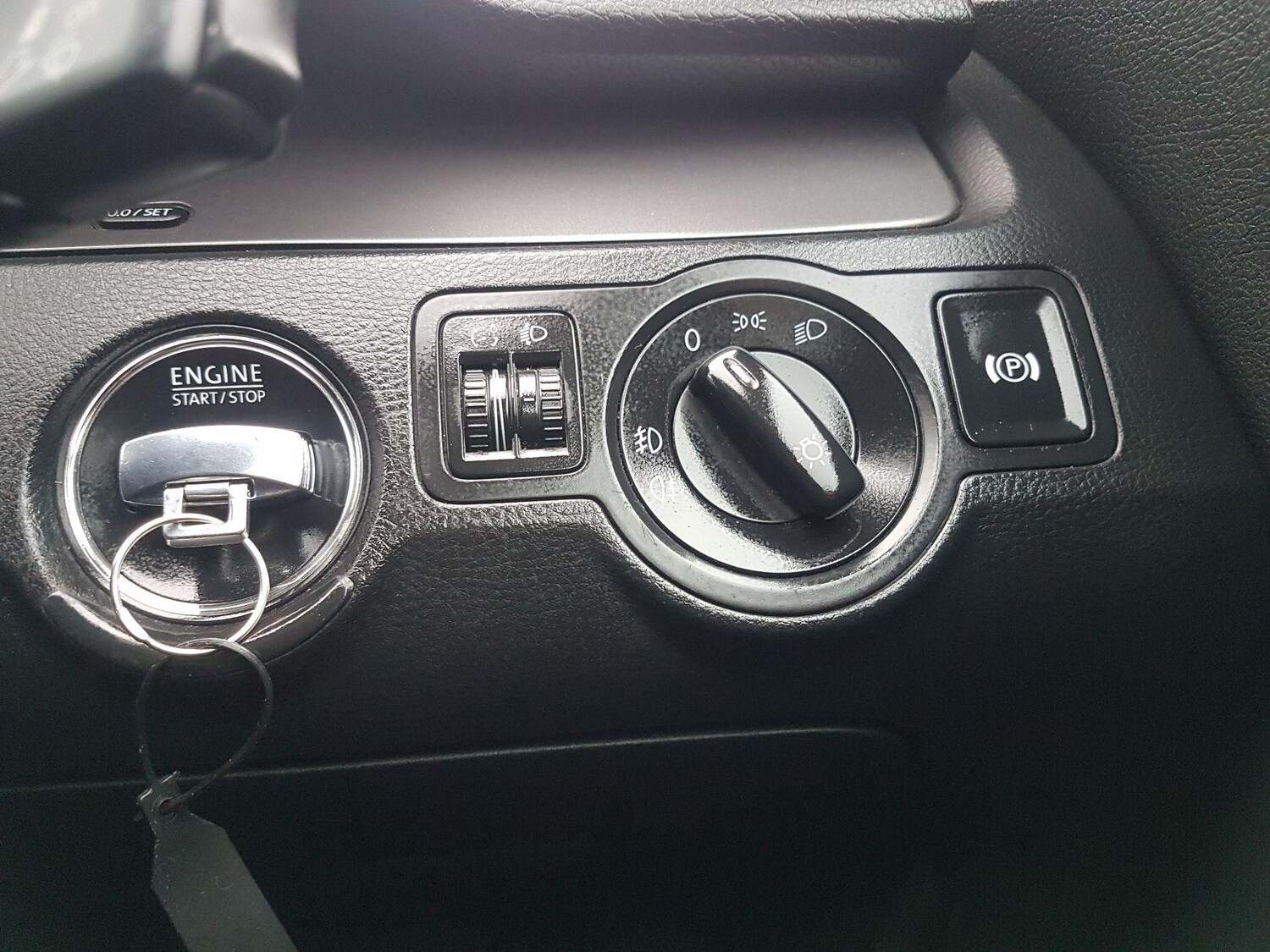 Used Volkswagen Passat for sale - 77440407: Photo 18